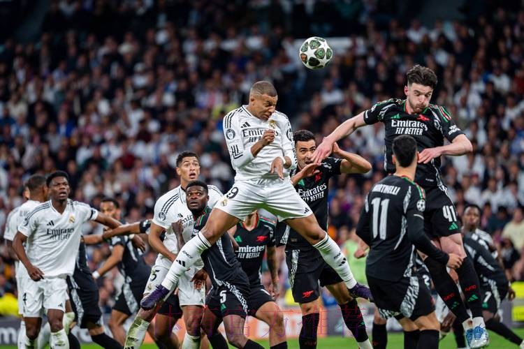 皇馬欲雙殺車仔 皇馬欲雙殺車仔